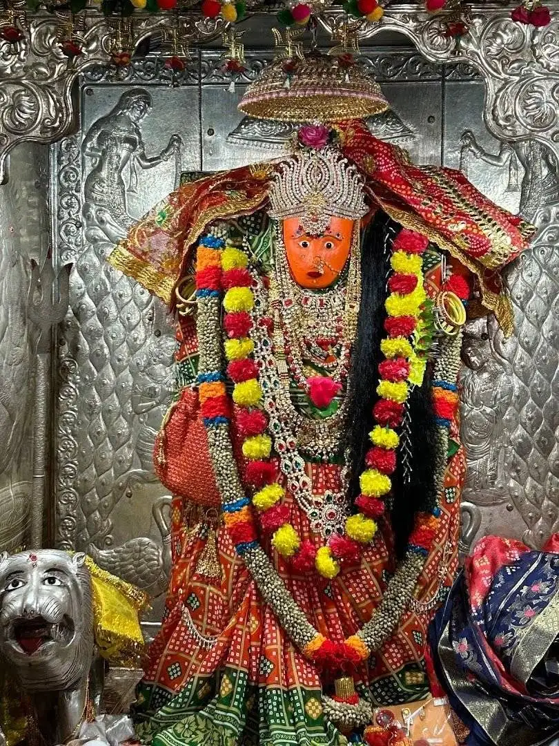 Kankai Mataji Temple in Gir Forest surrounded by nature